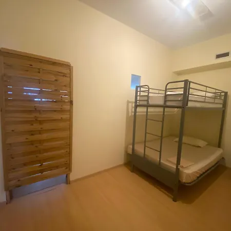 Garden Hostel *