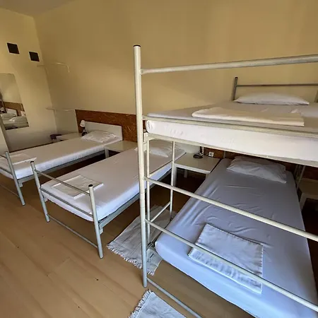 Garden Hostel Aradas